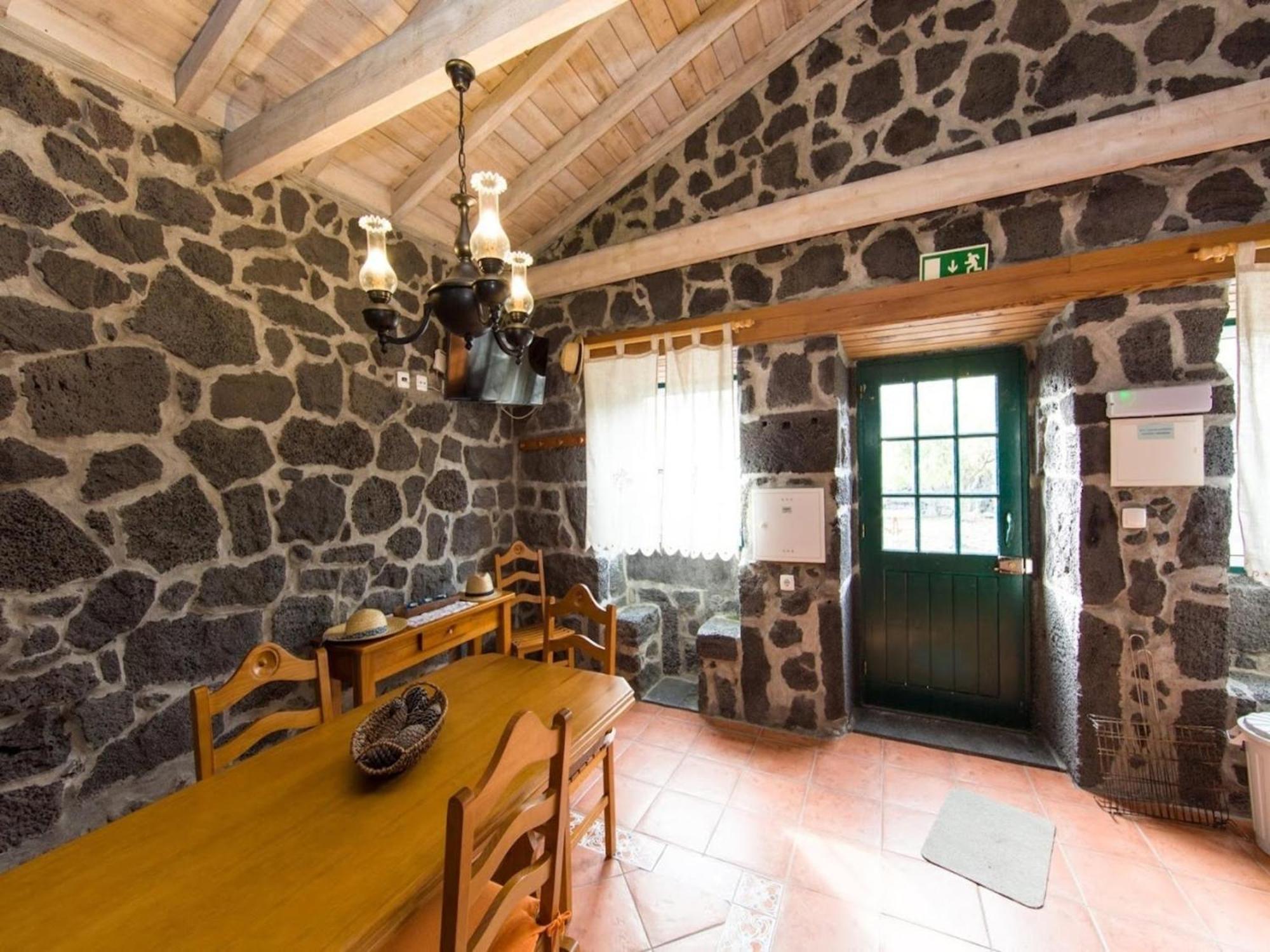 Вилла Holiday House, Santa Luzia, Pico, Azores Santa Luzia  Экстерьер фото